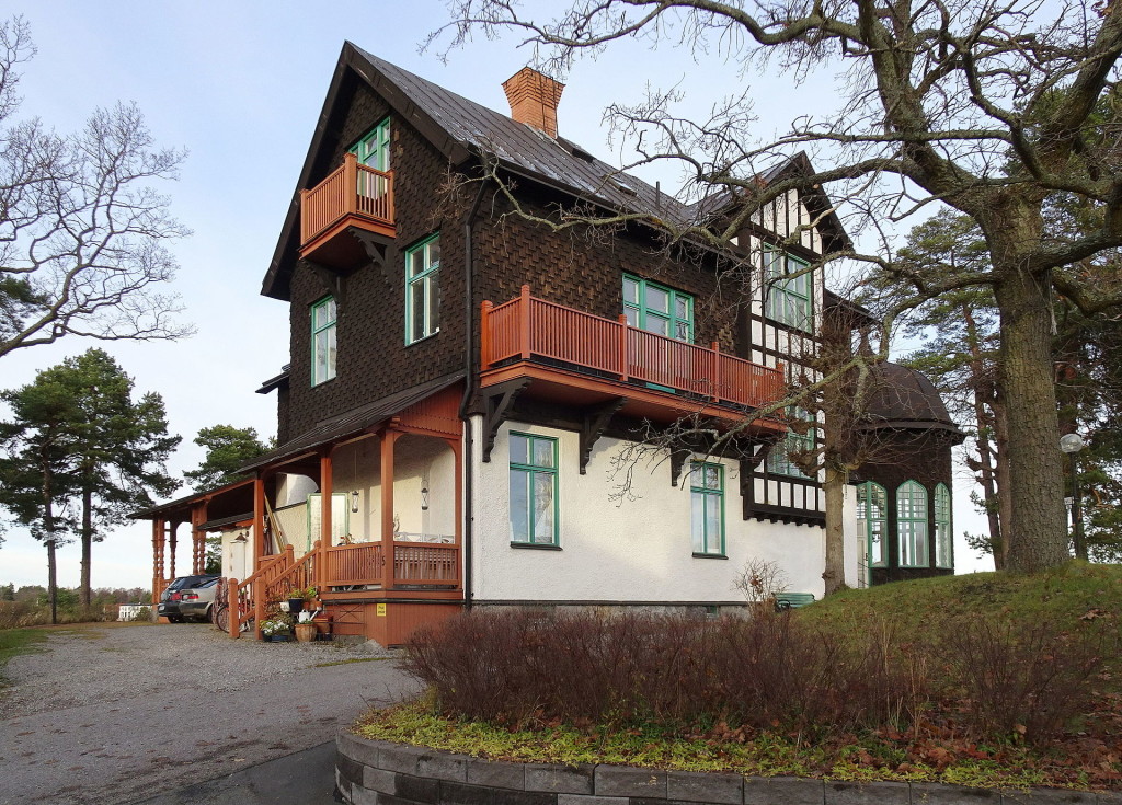Villa Bikupan i Saltsjöbaden var familjen Ernest Thiels sommarvilla